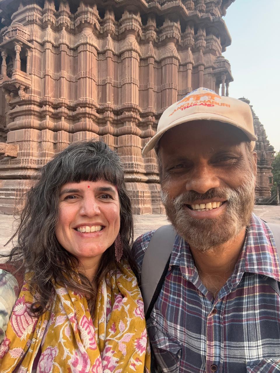 Nihar Sarkar com Naila em Jodhpur, Índia